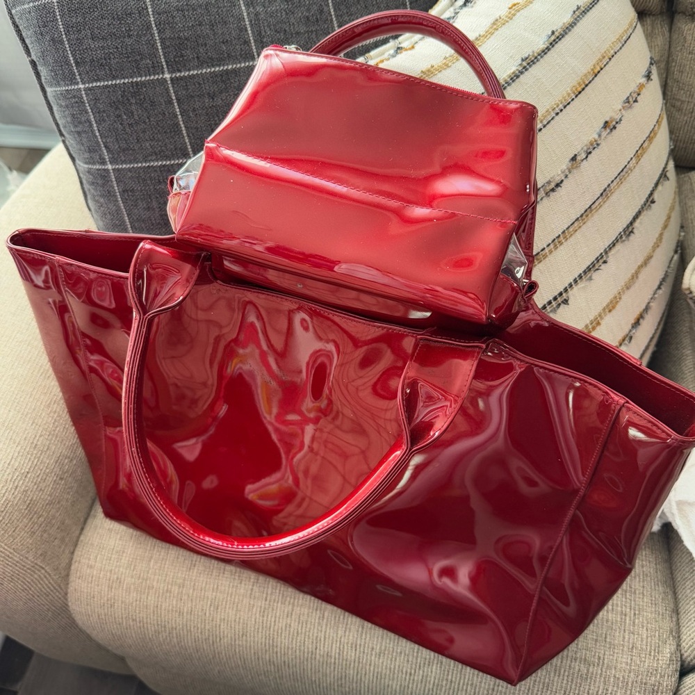 Red Patent Leather Shoulder Bag and Mini Cosmetic Bag